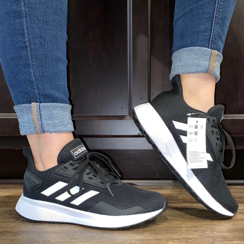 🆕 Adidas Duramo 9